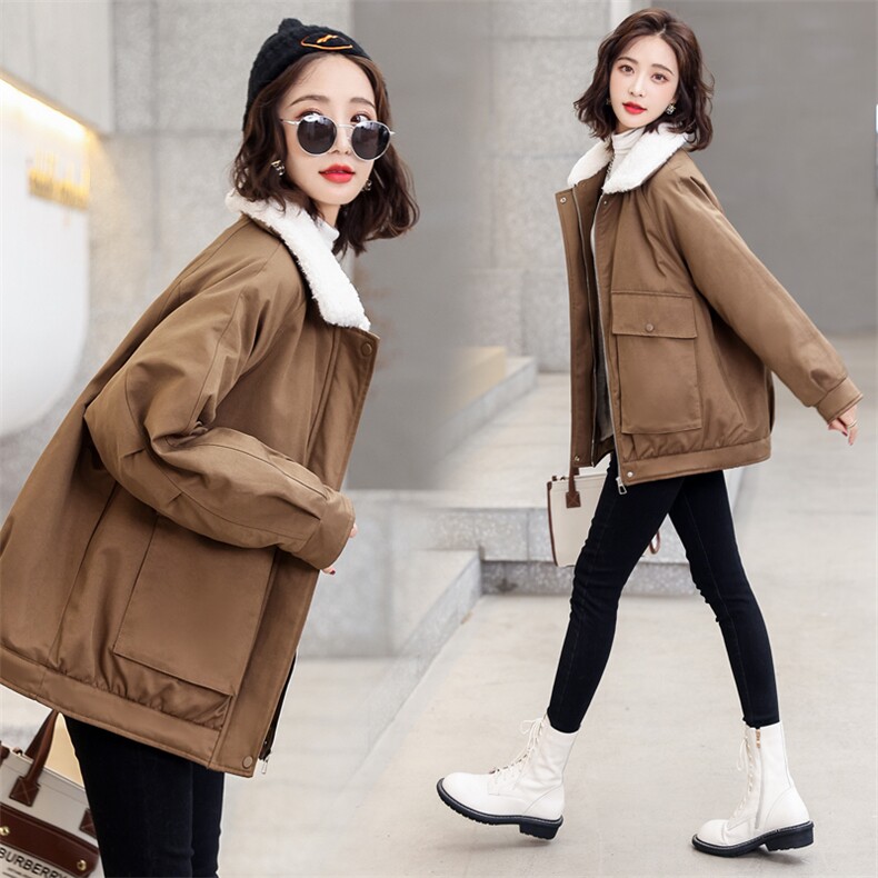 2021冬季新款时尚印花羊羔毛拼接翻领加绒内里保暖舒适派克服，女装派克服，菡迪欧娜