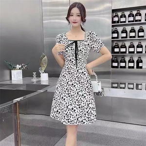 新款连衣裙，四个尺码，两色图片