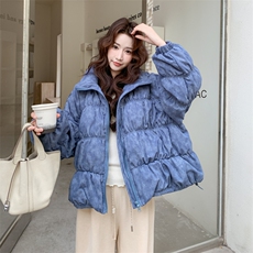 设计感扎染蓝色翻领羽绒服女冬超火好看高级小众保暖加厚短款外套，女装羽绒服，2C176