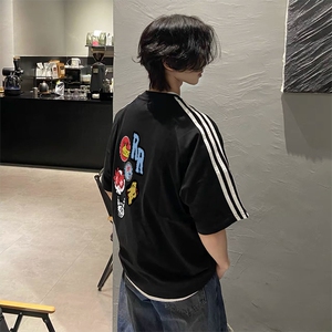 抖音得物高品质二开240克宽松纯棉美式潮牌三条杠织带短袖T恤图片