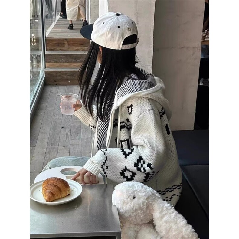 2024秋季新款白色连帽针织衫外套男女情侣装潮牌设计感男士毛衣,男装针织衫/毛衣,星座506A