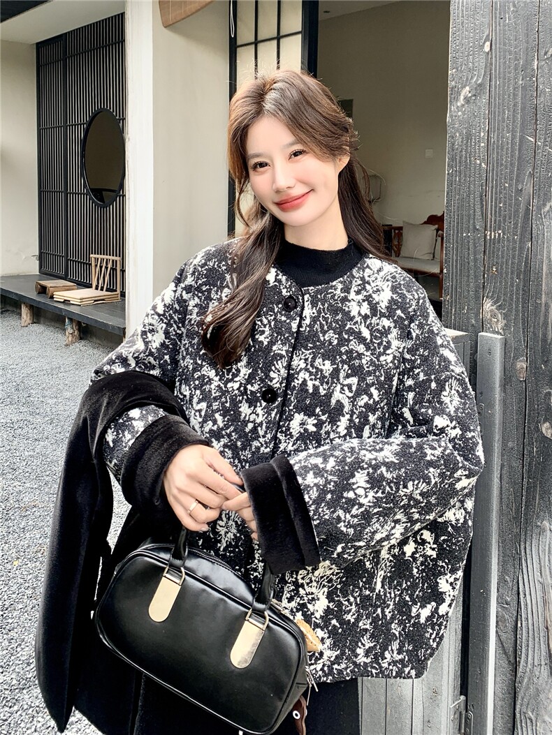 文艺范复古围巾款丝绒拼接羽绒服女冬季2025新款90白鸭绒保暖外套,女装羽绒服,慧尚2-185