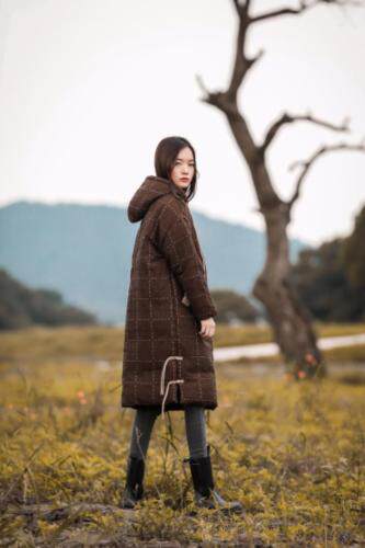 线象麻料长款羽绒服，女装羽绒服，线象