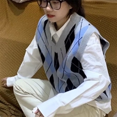 灰色