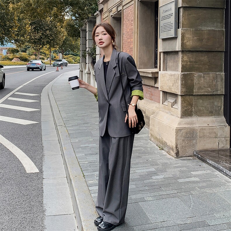 高级感超好看灰色西装外套女春秋2025新款韩系独特炸街休闲小西服,女装套装/套裙,2C177
