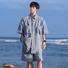 浅灰色