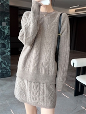扭花半裙套装，女装套装/套裙，优麦羊绒（原洪叶羊绒）