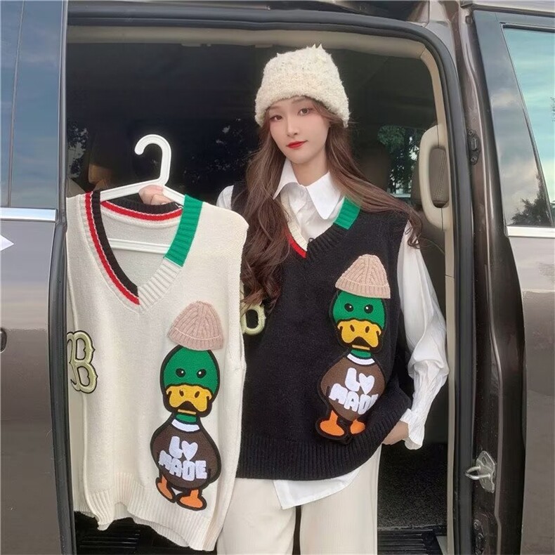 流行V领百搭马夹潮流ins时尚女原创设计气质日系新款简约原宿文艺图片