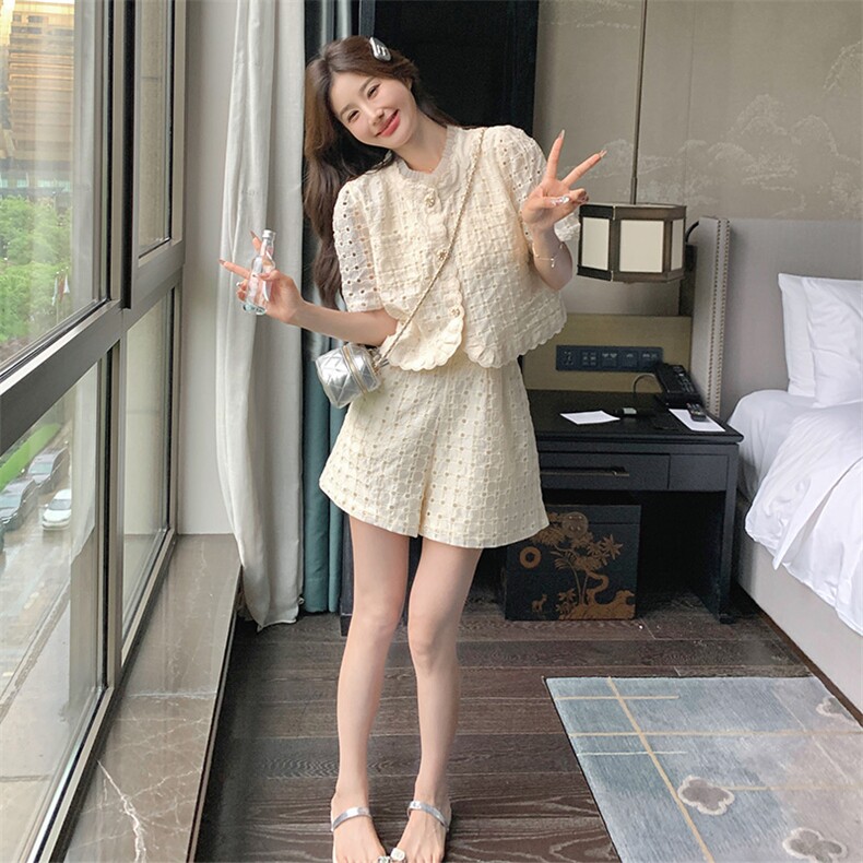 甜美小香风镂空蕾丝小衫短裤两件套女2025夏季新小个子清纯风套装,女装套装/套裙,2C176