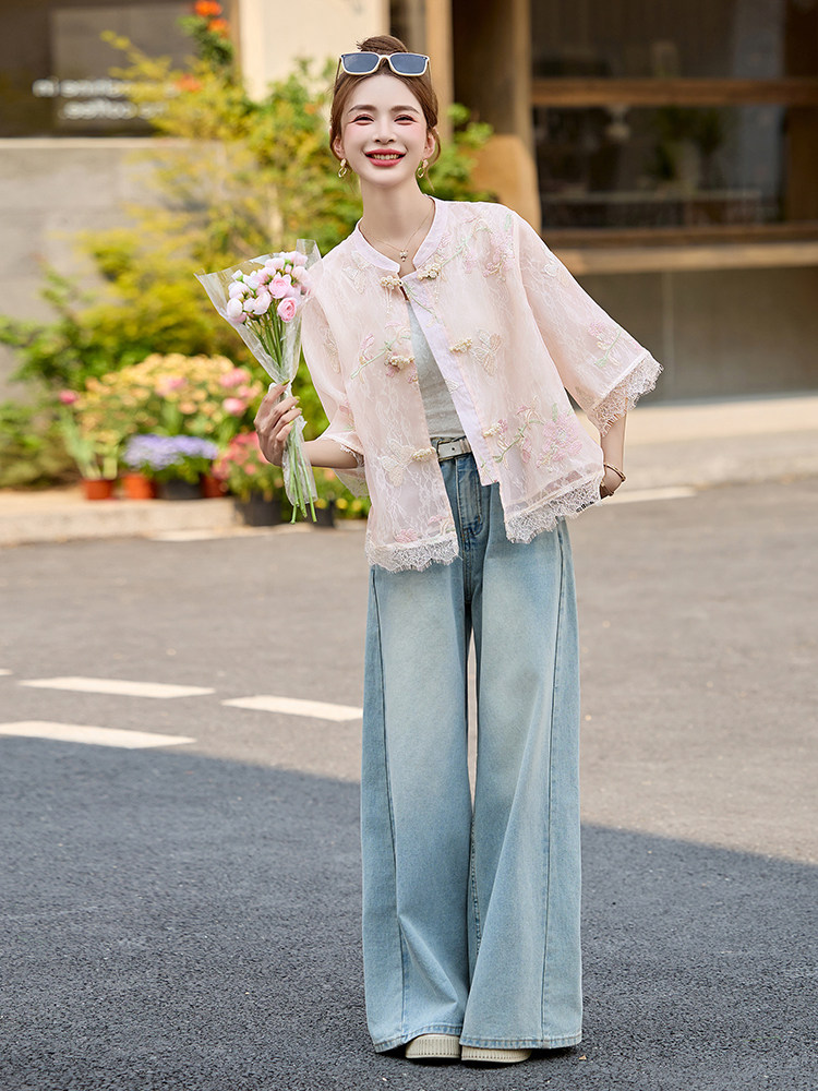 蕾丝拼接重工刺绣防晒衣女2025夏季新款洋气立领盘扣中袖轻薄外套,女装短外套,妙形