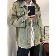 黄泥色