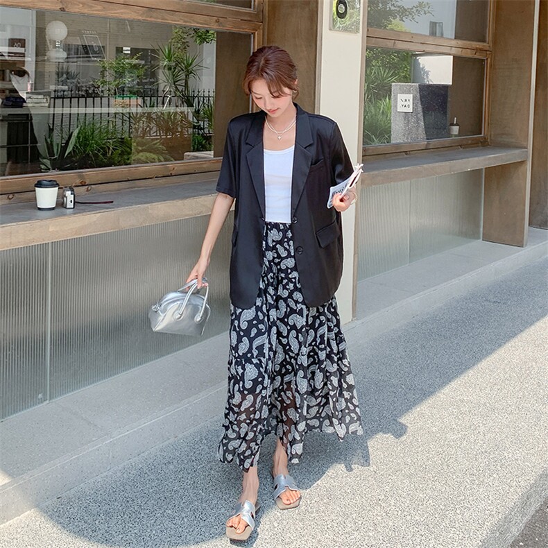 轻熟风韩系轻奢西装套装女夏新款高级感气质显瘦印花半身裙两件套图片