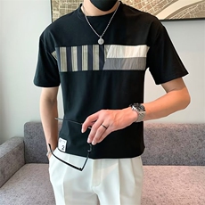 黑色