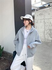 帽子贴标卫衣，女装卫衣/绒衫，诗苒