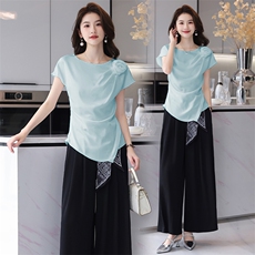 2025年夏季时尚气质优雅配花不规则剪裁减龄阔腿裤两件套，女装套装/套裙，时尚俏佳人