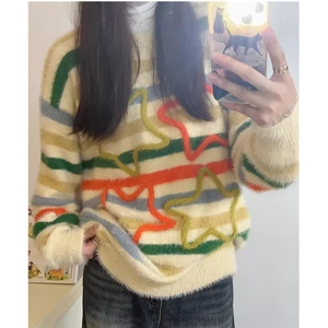 秋冬季流行洋气可爱彩色条纹套头毛衣女时尚甜美针织衫设计感上衣图片