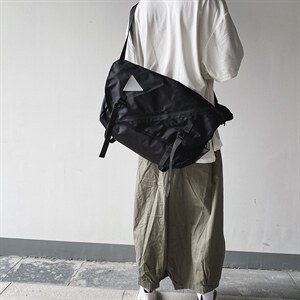 0537胸包休闲个性斜挎包新款嘻哈腰包男潮牌帆布大容量单肩包图片