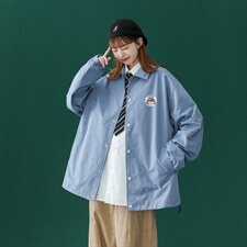 中性22秋季简约风趣味印花翻领夹克纽扣外套JK310P45控58，男装夹克，A247A