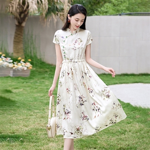 碎花复古旗袍裙子女2025年夏季新款气质修身显瘦高级感时尚连衣裙图片