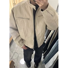 卡其色