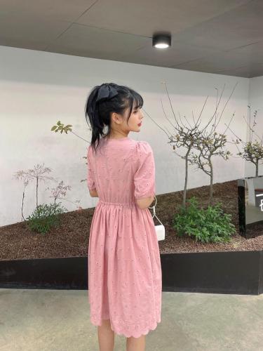 【现货】夏季新款小清新蕾丝收腰纯棉连衣裙,女装连衣裙,裴兔子