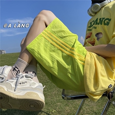 绿色