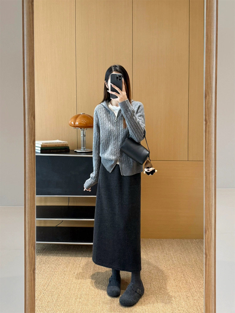 2025年秋季时尚百搭通勤简约休闲中长款半身裙，女装半身裙，湘姗