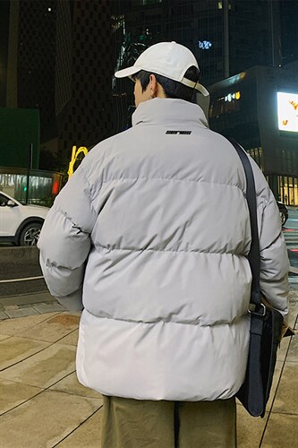 卡其色