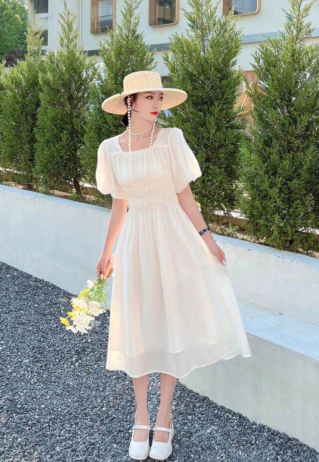 〈现货〉连衣裙，女装连衣裙，伊娜蕾尔