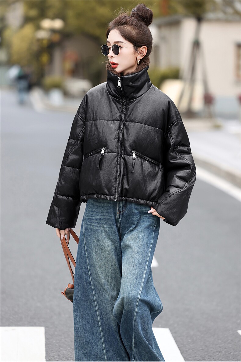 2025蛋白pu皮羽绒服女短款冬季新款免洗羊羔毛领小个子白鸭绒外套,女装羽绒服,意芙