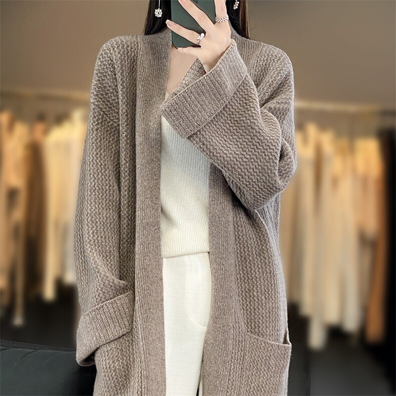 重磅中长款加厚100纯羊毛开衫女秋冬V领过膝羊绒衫宽松慵懒风外套，女装羊毛衫，北娇羊绒