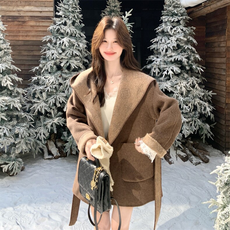 美拉德咖色连帽双面羊绒斗篷大衣女秋冬超火好看高级感毛呢厚外套,女装羊绒大衣,2C232
