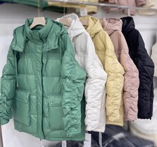 现货羽绒服五色两码面包服，女装羽绒服，魅力布梵
