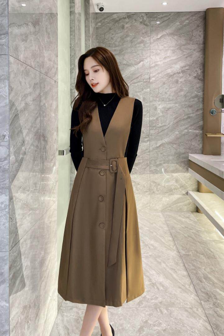 现货2021秋冬新品背带裙简约大气，其它，秀水百合