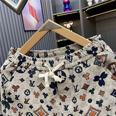 夏季新款短裤男士潮牌情侣网红同款印花时尚沙滩裤休闲百搭三分裤，男装牛仔裤，电商B212（原钱塘6029）