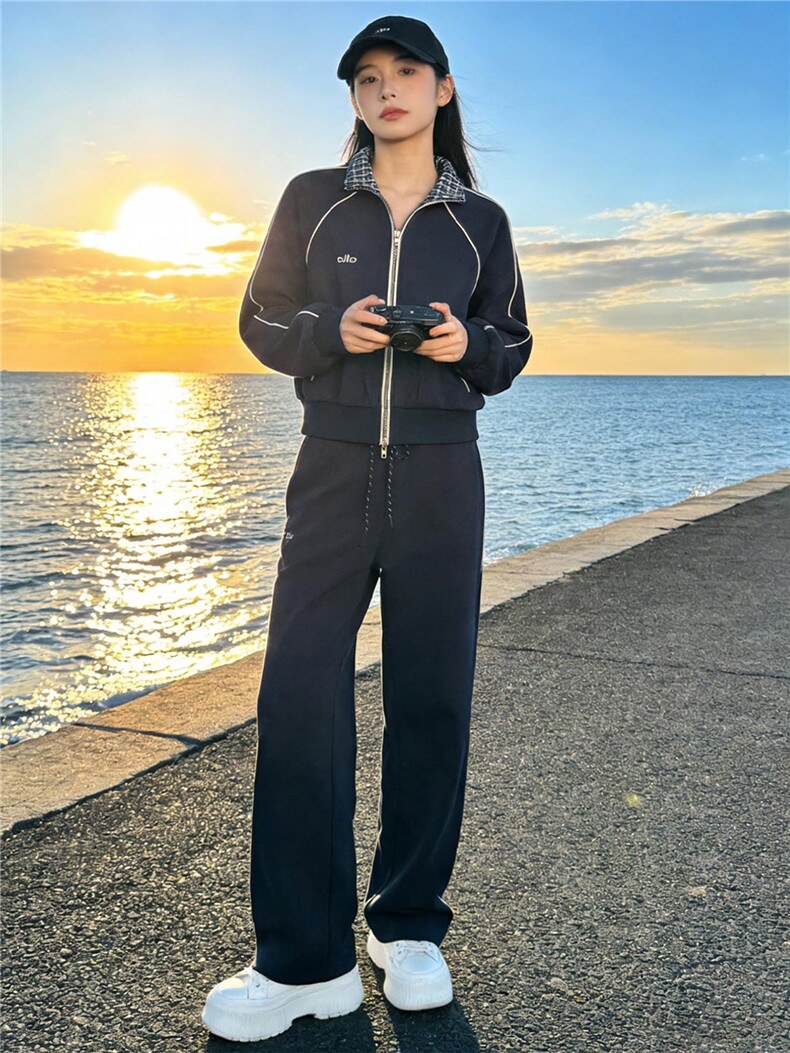 韩版休闲运动套装秋季新款女时尚减龄纯色立领卫衣直筒长裤两件套,女装套装/套裙,江南