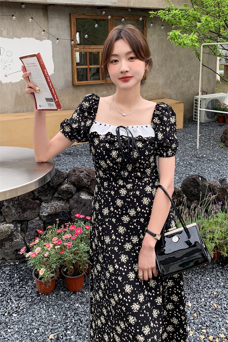 黑色方领花边碎花连衣裙女2023夏新款法式茶歇高级感收腰显瘦长裙,女装连衣裙,2C037