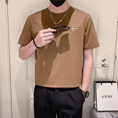 卡其色