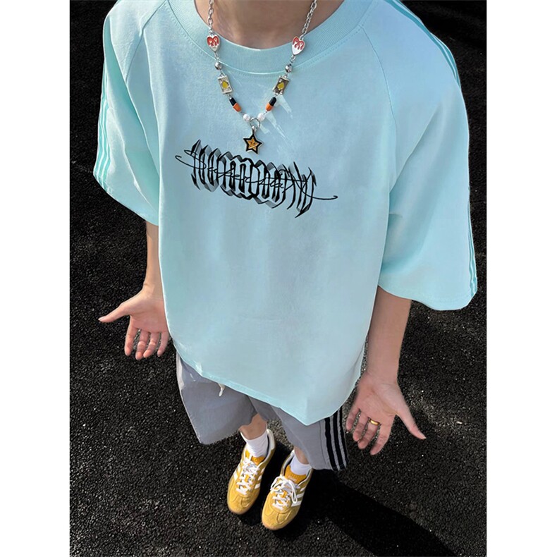 抖音得物品质二开240克宽松纯棉美式潮牌印花三条杠中性风短袖T恤,男装T恤,电商A486