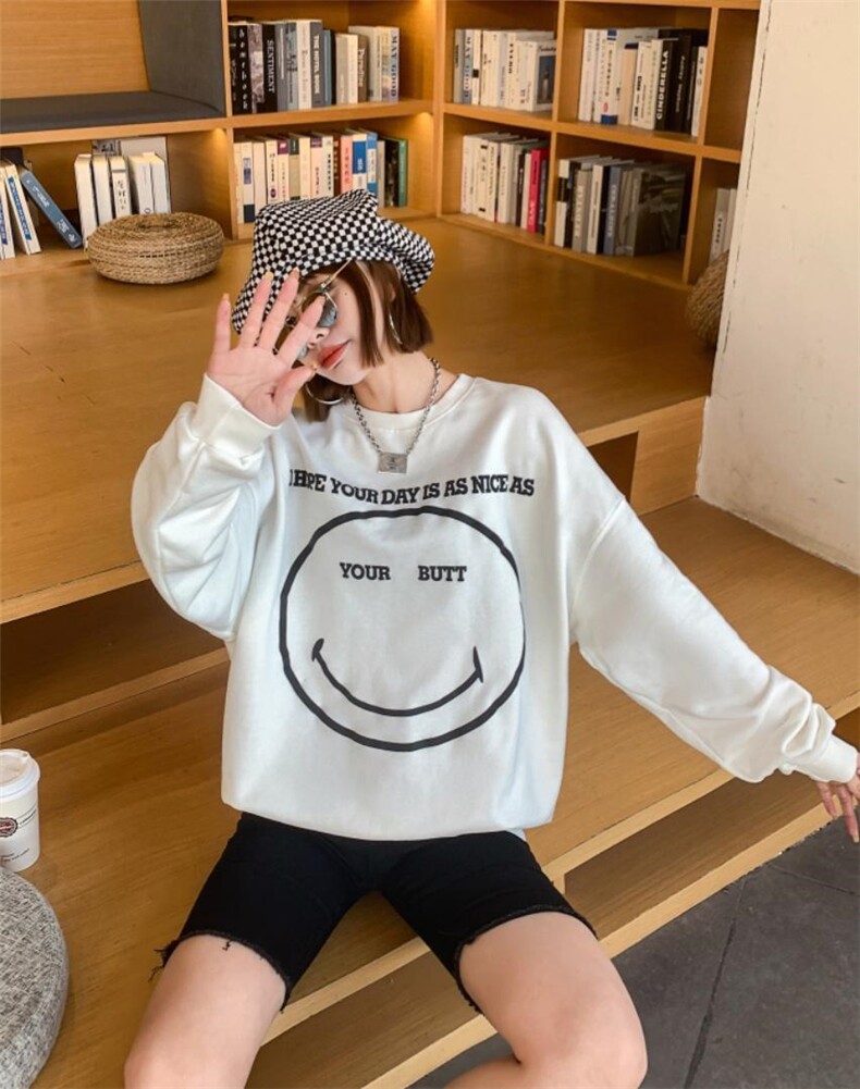 初夏新款NiceDay发泡笑脸圆领卫衣，女装卫衣/绒衫，Dalnim