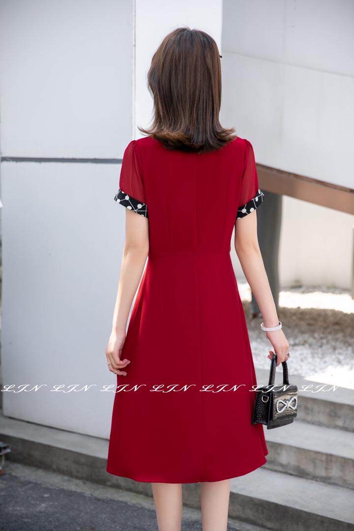 连衣裙简单大方，女装连衣裙，莲佳妮