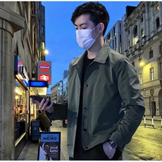绿色