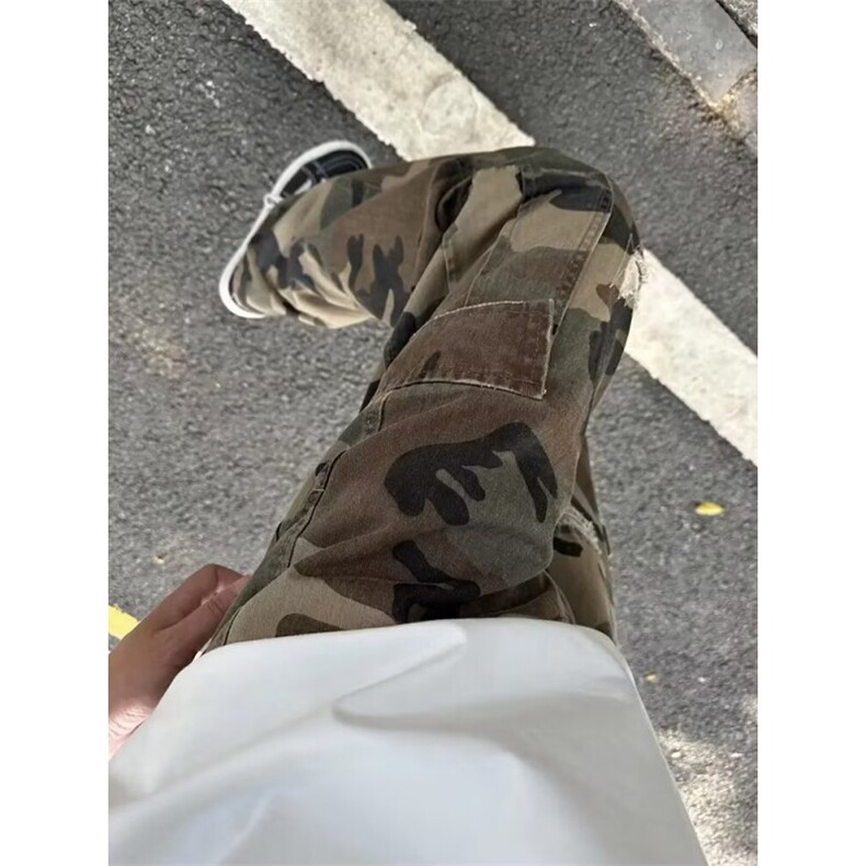 复古破洞刺绣迷彩工装裤男潮牌痞帅炸街直筒长裤KC8308,男装工装外套,星座1116A（原606A-3）
