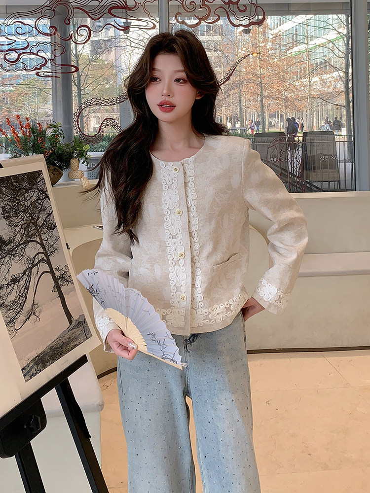 高级感小香风蕾丝花边短外套女春季款上新洋气国风圆领单排扣上衣,女装短外套,浙宝208A