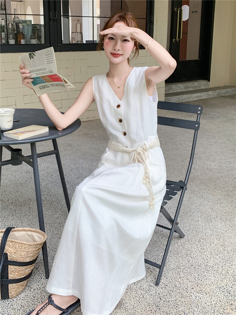 韩系简约白色无袖连衣裙2025夏季新款超好看高级感气质显瘦长裙女,女装连衣裙,尚娜萱