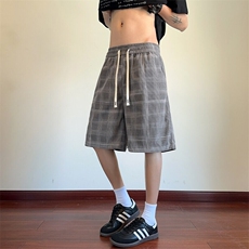 灰色