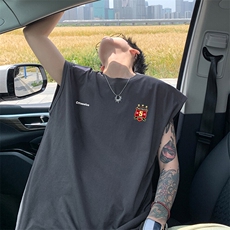深灰色