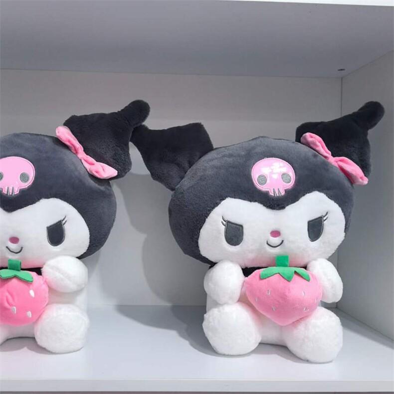 十五寸草莓库洛洛，梓阳玩具