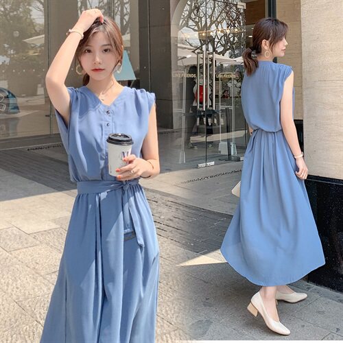 2025新款夏装仙的小众蓝色无袖中长款大摆连衣裙通勤宽松气质裙子，女装连衣裙，红依娜