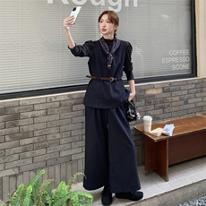 藏青色